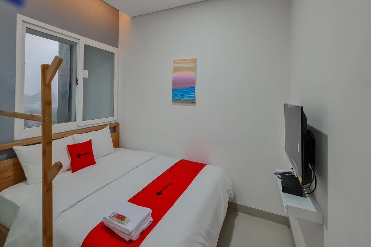 Reddoorz Plus @ Batutulis Bogor Exterior photo